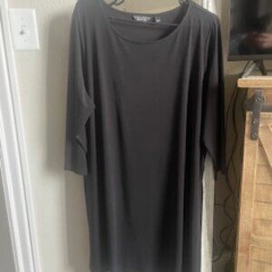 Susan Graver everyday Tunic Navy 3/4 length sleeve tunic with slit. XLG